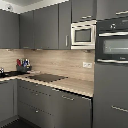Appartement Résidence Le Portillo - Piscine - 2 Pièces Pour 6 Personnes Mae-4933