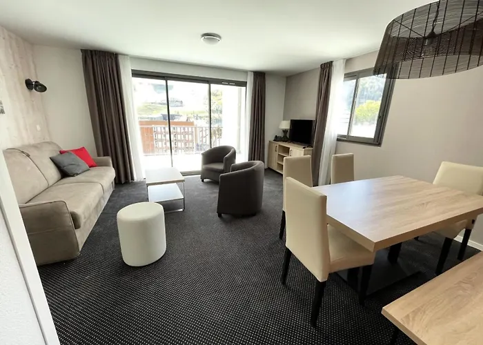 Le Portillo - Piscine - 2 Pieces Pour 6 Personnes Mae-4933